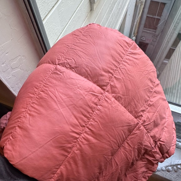 REI Rust Puffer Jacket - Picture 4 of 4